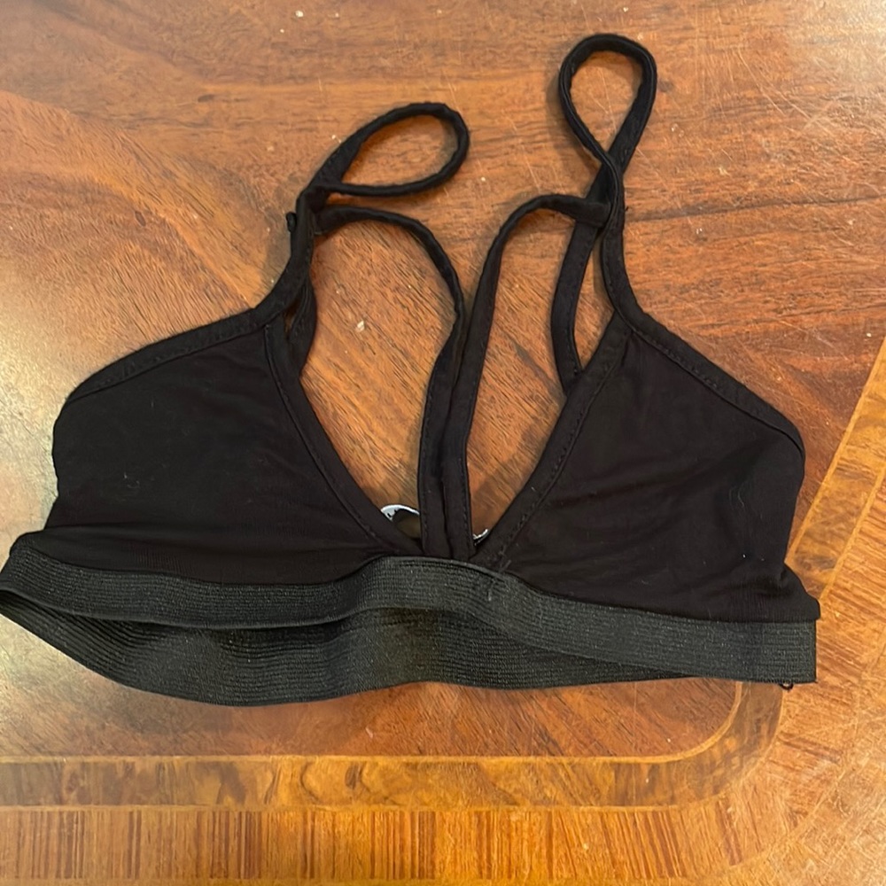 PrettyLittleThing black size 2 cotton bra